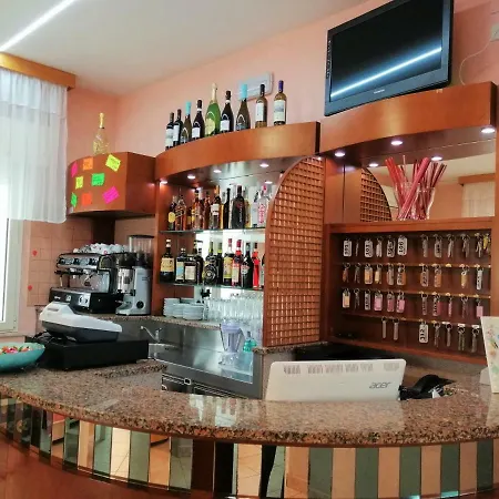 Alba 3* Римини