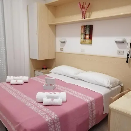 Hotel Alba 3*