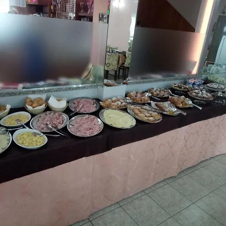 Alba 酒店